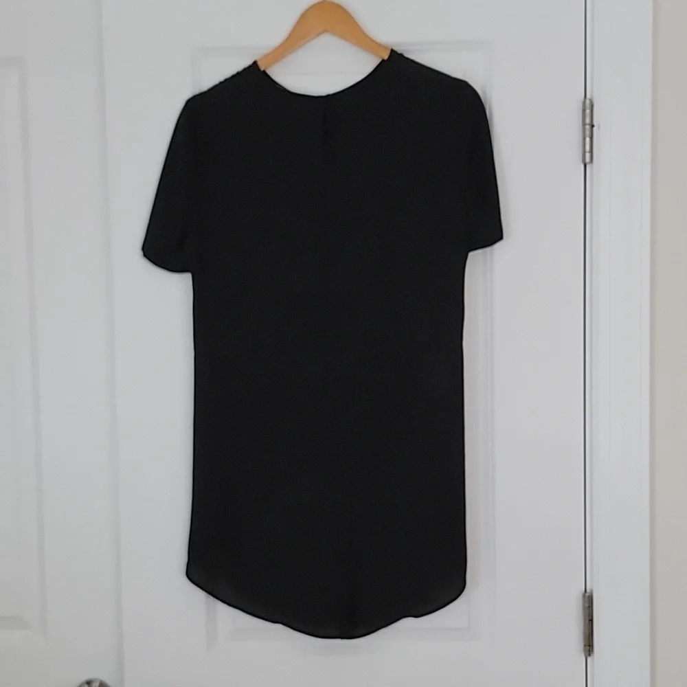 BCBGMaxAzria Tunic - Picture 3 of 6